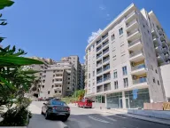 Prodaja, poslovni prostor, 45m², Bečići, Budva