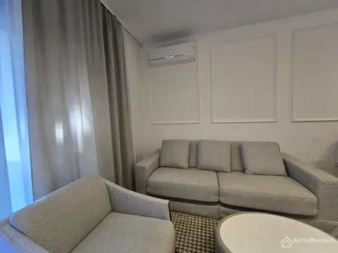 Sale, one bedroom apartment, 74m², Centar, Budva - image 3