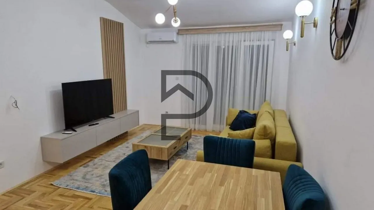 Izdavanje, stan, 53m², Stari Aerodrom, Podgorica