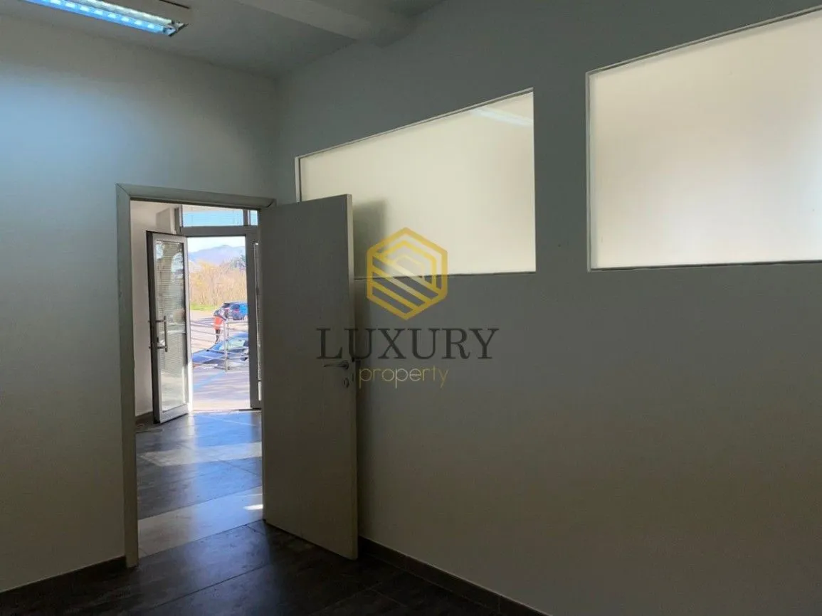 Rent, office space, 160m², Kod Big Fashion-a, Podgorica