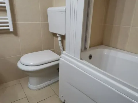 Rent, one bedroom apartment, 65m², Pejton, Podgorica - image 7