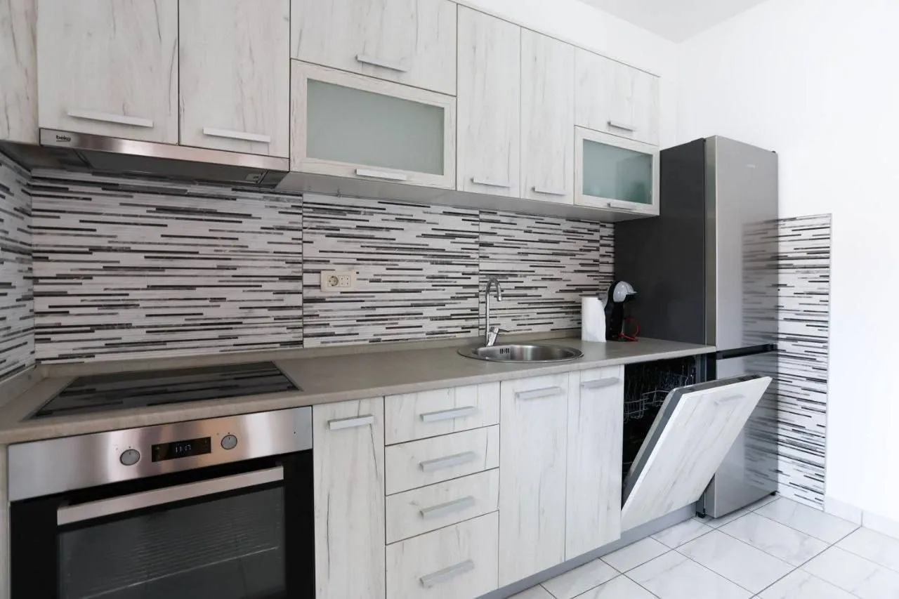 Sale, one bedroom apartment, 65m², Podmaine, Budva
