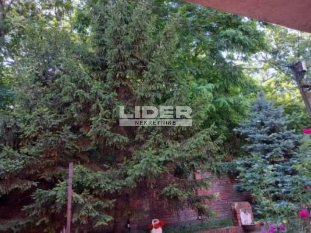 Prodaja, kuća, 240m², Zvezdara Sve Podlokacije, Beograd
