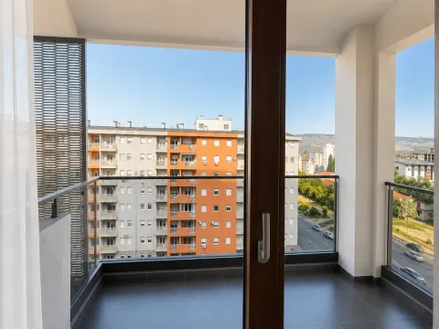 Izdavanje, jednosoban stan, 49m², Master Kvart, Podgorica - image 4