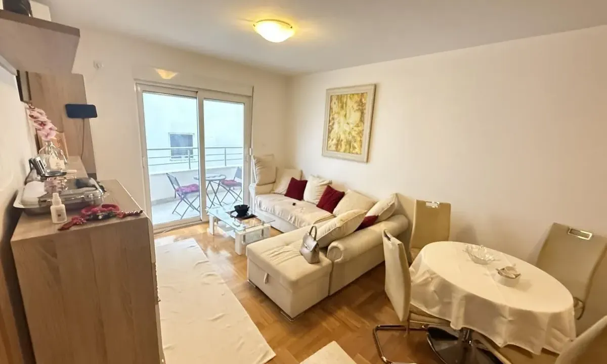 Prodaja, jednosoban stan, 45m², Budva, Crna Gora