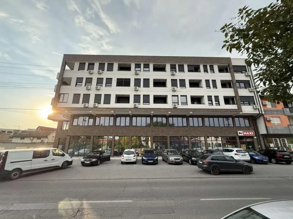 Sale, three bedroom apartment, 66m², Telep, Novi Sad Sve Podlokacije