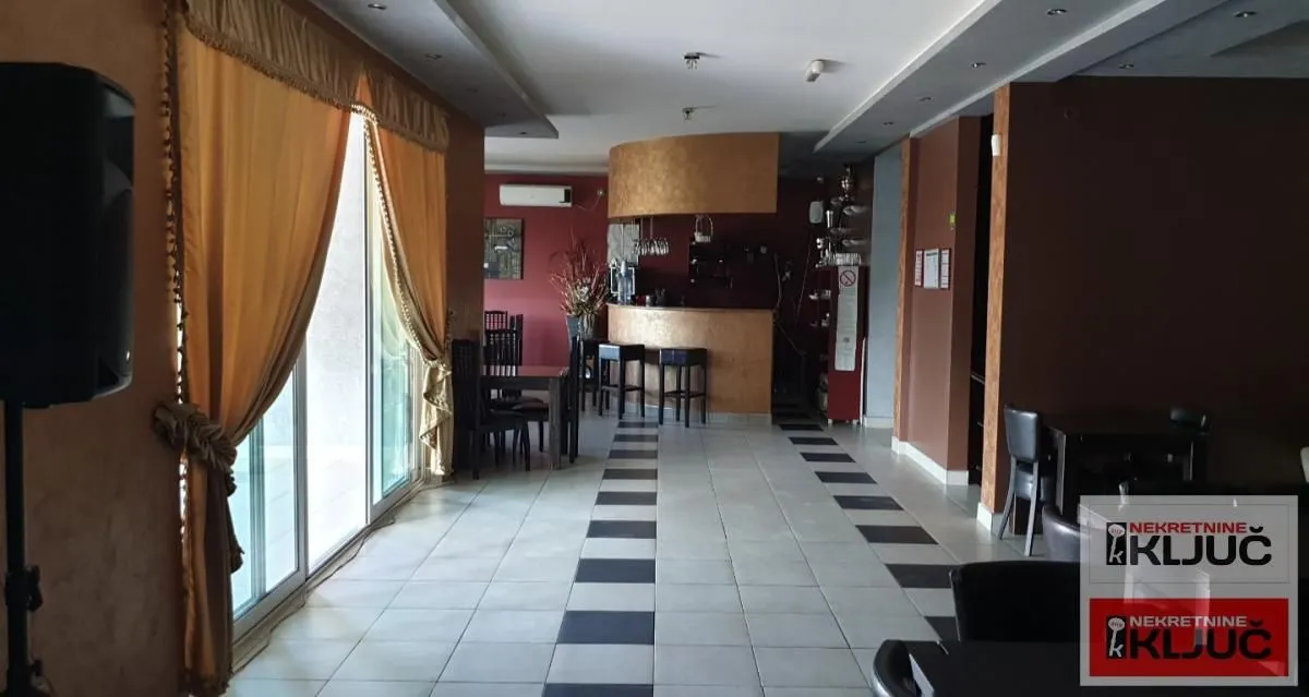 Rent, house, 1000m², Kać, Novi Sad Sve Podlokacije