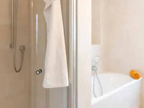 Rent, one bedroom apartment, 52m², Grbavica, Novi Sad Sve Podlokacije - image 6