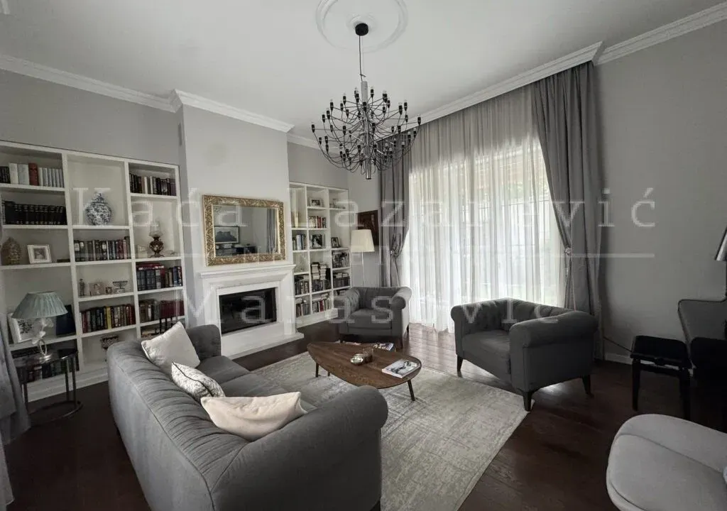 Prodaja, kuća, 275m², Zvezdara Sve Podlokacije, Beograd