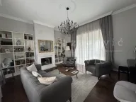 Prodaja, kuća, 275m², Zvezdara Sve Podlokacije, Beograd - image 1