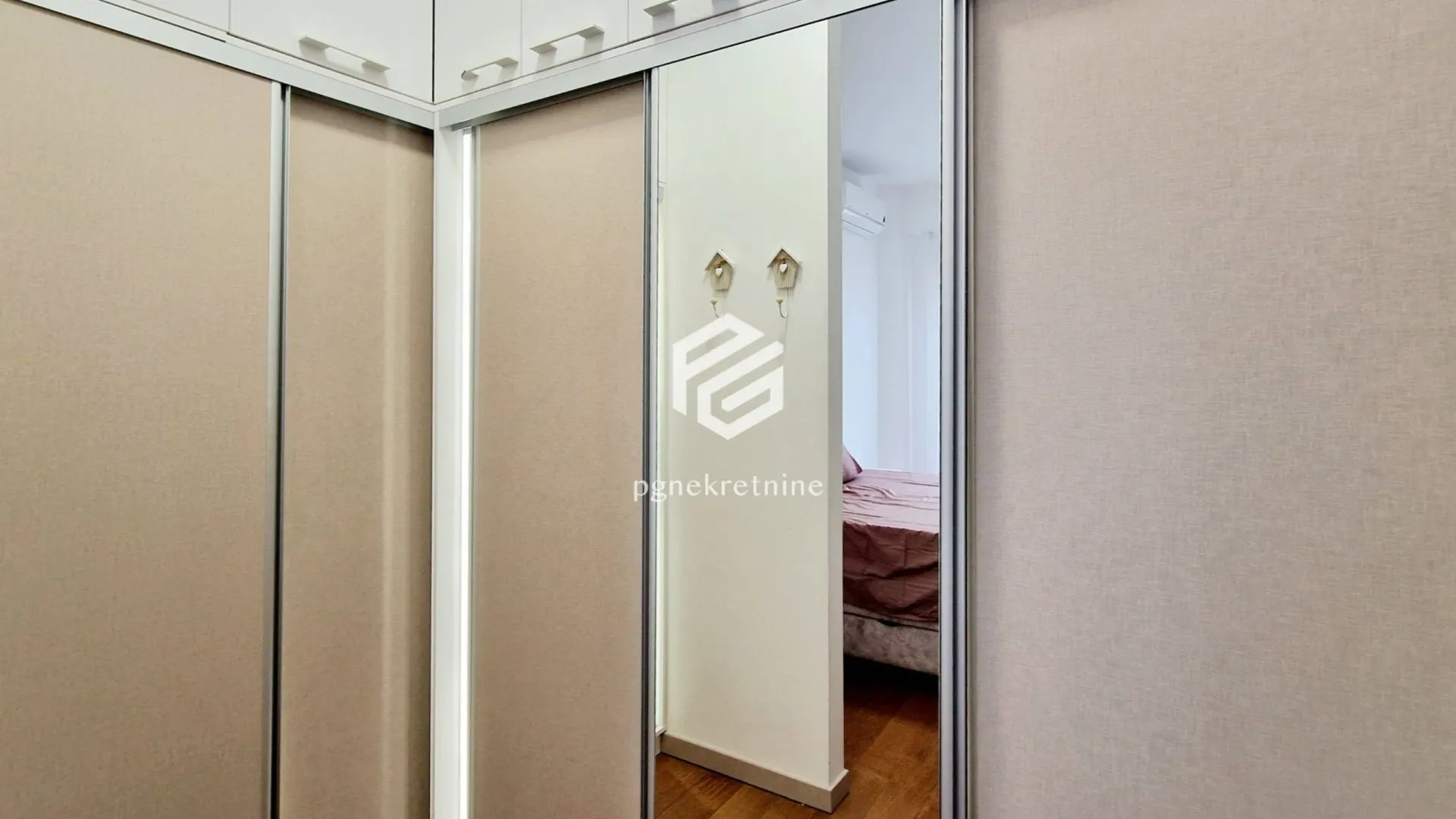 Rent, one bedroom apartment, 52m², Centar, Podgorica