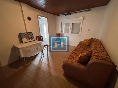 Sale, house, 228m², Jagodina, Srbija - image 28