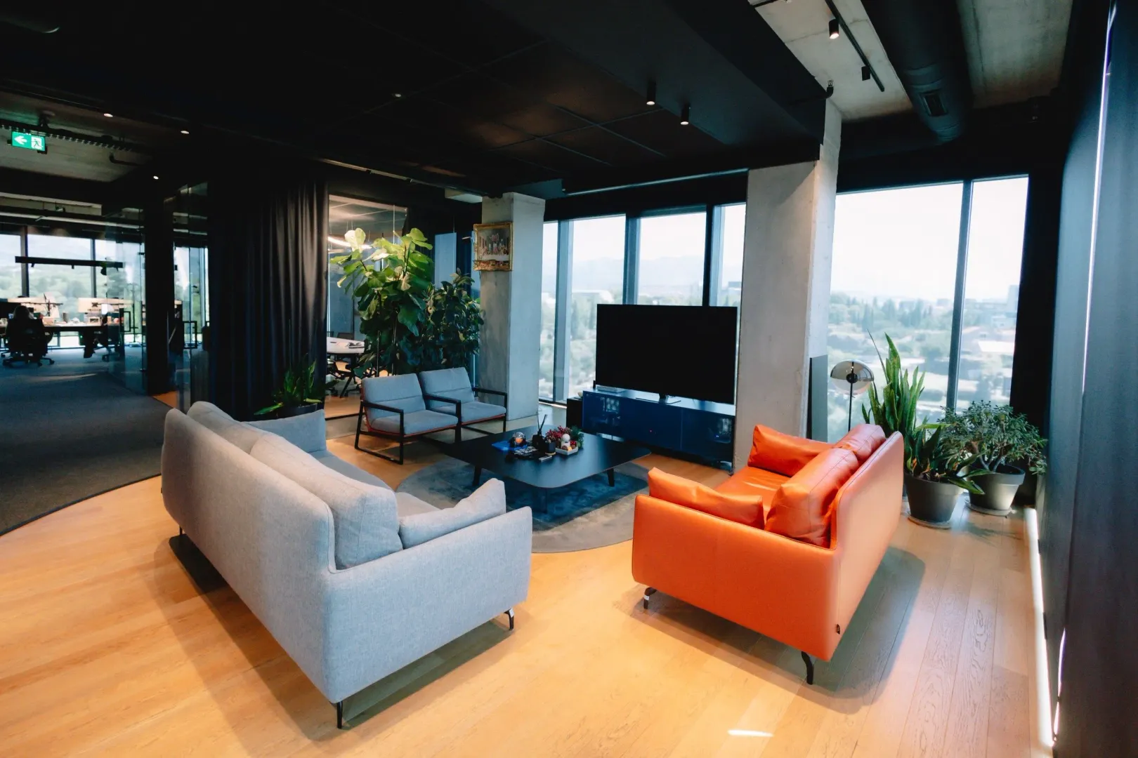 Rent, office space, 368m², Preko Morače, Podgorica