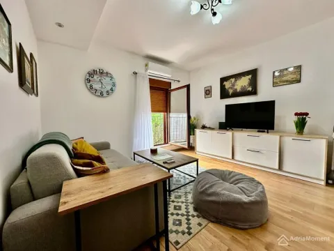 Sale, one bedroom apartment, 46m², Centar, Tivat - image 4