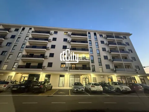 Izdavanje, dvosoban stan, 55m², City Kvart, Podgorica - image 9