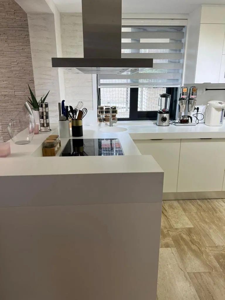 Prodaja, kuća, 365m², Krašići, Tivat