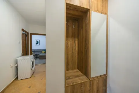 Rent, one bedroom apartment, 40m², Centar, Bar - image 4