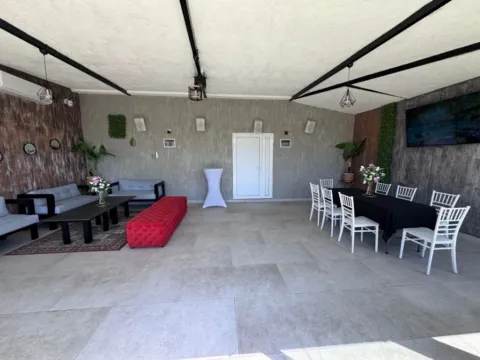 Izdavanje, poslovni prostor, 200m², Golubovci, Podgorica - image 7