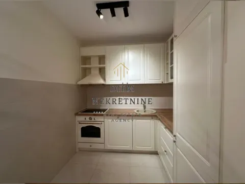 Izdavanje, jednosoban stan, 47m², Zagorič, Podgorica - image 10