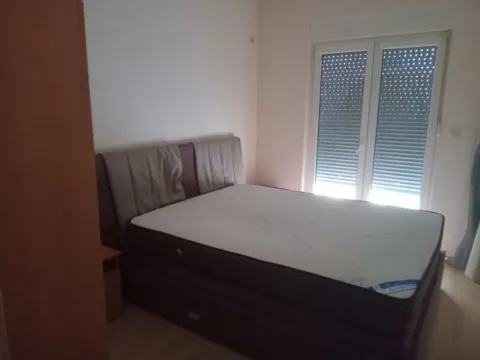 Izdavanje, jednosoban stan, 46m², City Kvart, Podgorica - image 5