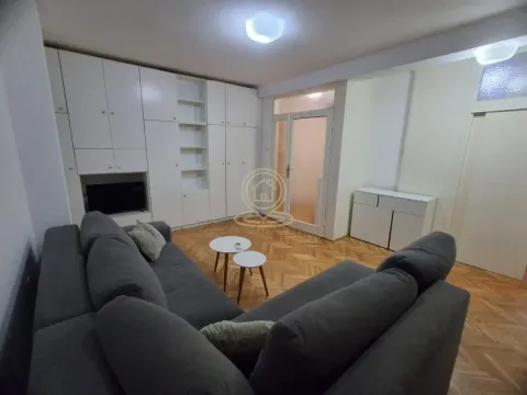 Rent, one bedroom apartment, 37m², Bulevar Oslobodjenja, Novi Sad Sve Podlokacije - image 2