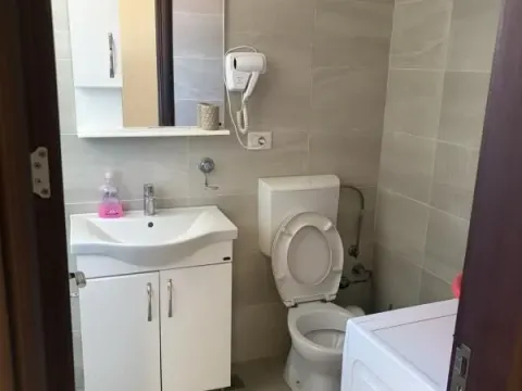 Prodaja, jednosoban stan, 47m², Ulcinj, Crna Gora - image 7