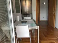 Rent, three bedroom apartment, 191m², Tivat, Crna Gora - image 6