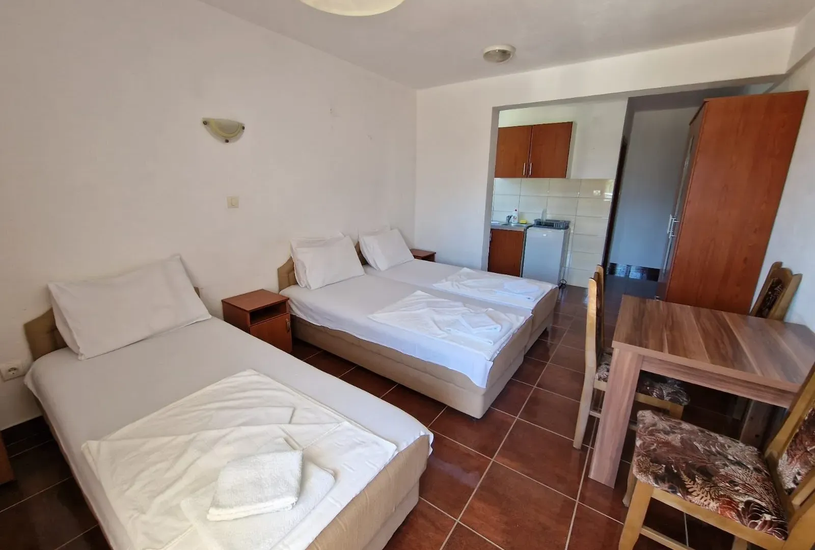 Sale, house, 1000m², Bečići, Budva