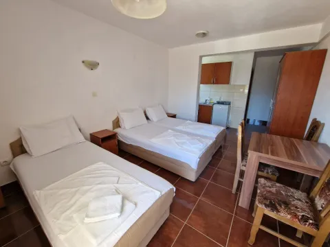 Prodaja, kuća, 1000m², Bečići, Budva - image 20