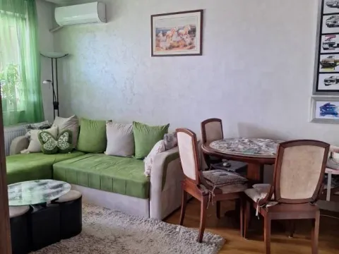 Sale, two bedroom apartment, 53m², Bulevar patrijarha Pavla, Novi Sad Sve Podlokacije