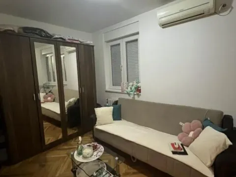 Izdavanje, garsonjera, 23m², Grbavica, Novi Sad Sve Podlokacije - image 2