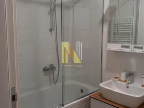 Izdavanje, trosoban stan, 65m², Salajka, Novi Sad Sve Podlokacije - image 8