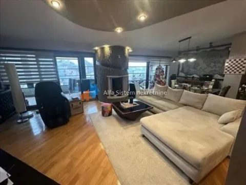 Izdavanje, trosoban stan, 155m², Neimar, Vračar Sve Podlokacije - image 32