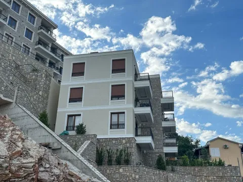 Prodaja, stan, 61m², Budva, Crna Gora - image 2