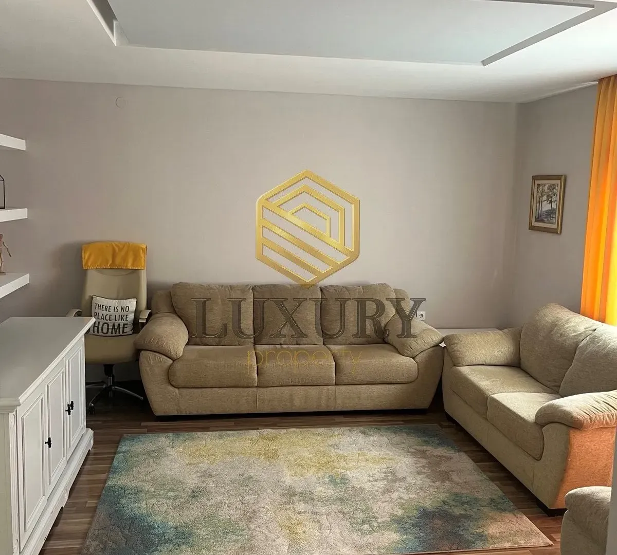 Izdavanje, dvosoban stan, 75m², Gornja Gorica, Podgorica