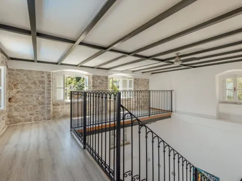 Prodaja, kuća, 800m², Prčanj, Kotor - image 18