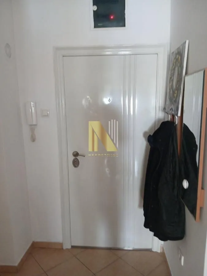 Izdavanje, jednosoban stan, 37m², Grbavica, Novi Sad Sve Podlokacije