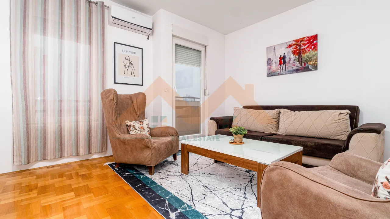 Izdavanje, dvosoban stan, 66m², Tuški Put, Podgorica