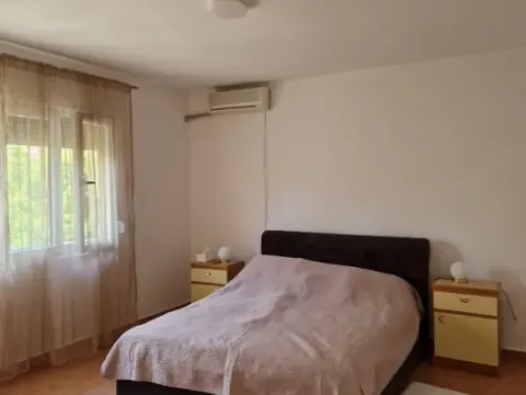 Prodaja, trosoban stan, 122m², Šušanj, Bar - image 10