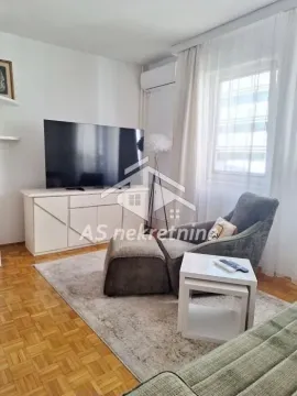 Rent, two bedroom apartment, 55m², Tašmajdan, Palilula Sve Podlokacije - image 3