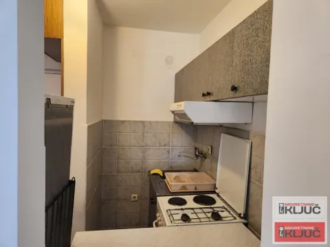 Izdavanje, jednosoban stan, 35m², Grbavica, Novi Sad Sve Podlokacije - image 5