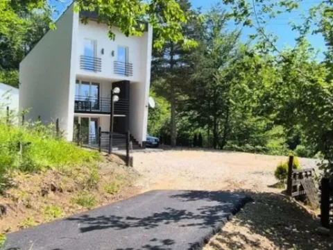 House for Sale, 183m2, Zova, Zlatibor House for Sale, 183m2, Zova, Zlatibor