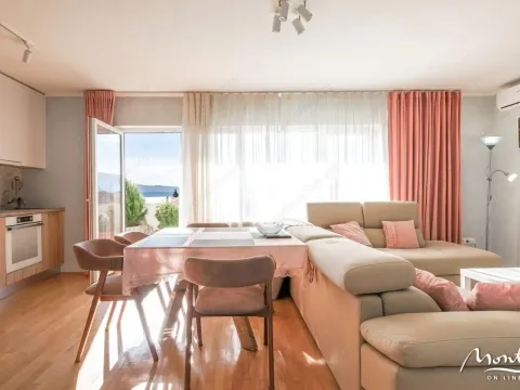 Prodaja, dvosoban stan, 84m2, Centar, Tivat Prodaja, dvosoban stan, 84m2, Centar, Tivat