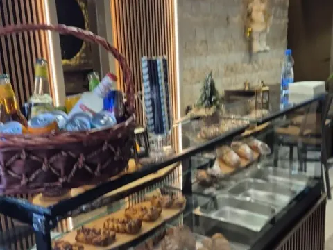 Rent, office space, 51m², Stari Grad, Budva - image 13