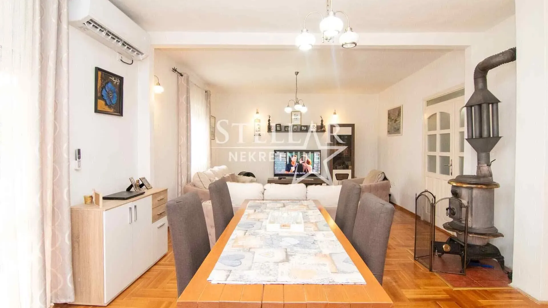 Rent, house, 300m², Donji Kokoti, Podgorica