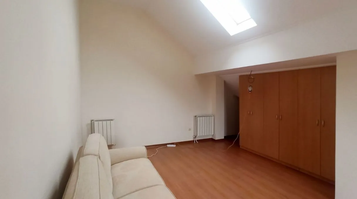 Prodaja, dvosoban stan, 77m², Banja Koviljača, Loznica