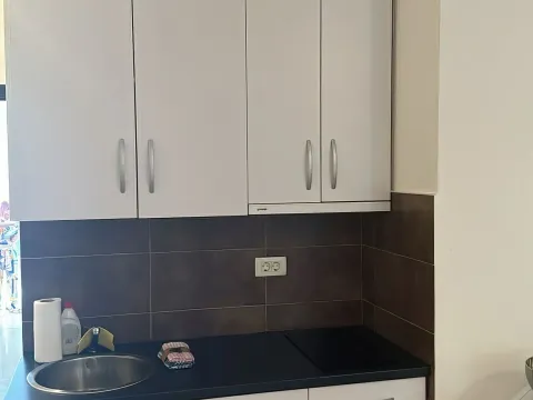 Rent, one bedroom apartment, 34m², Rafailovići, Budva - image 3
