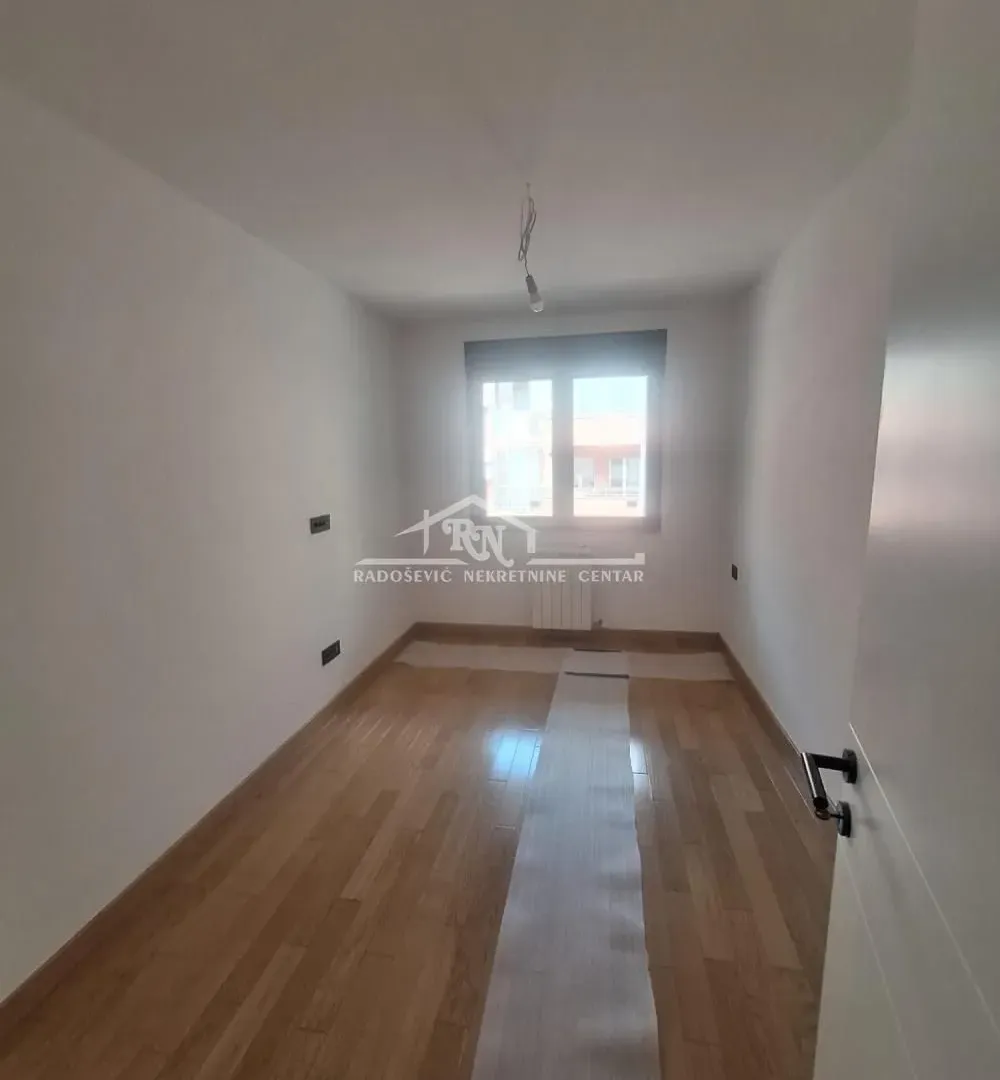 Sale, two bedroom apartment, 78m², Zvezdara Sve Podlokacije, Beograd