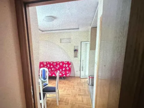 Rent, two bedroom apartment, 68m², Centar, Podgorica - image 7