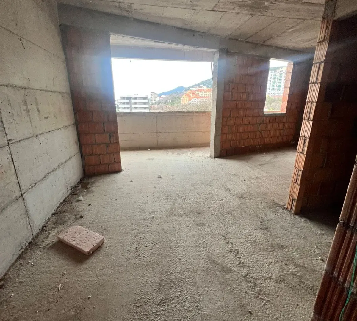 Prodaja, garsonjera, 28m², Bečići, Budva